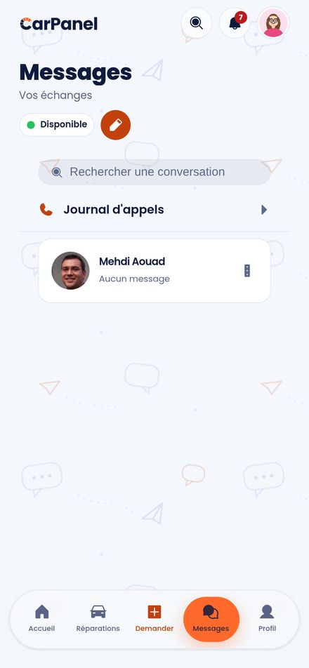 La messagerie CarPanel : échanges directs avec le carrossier, appels et photos.