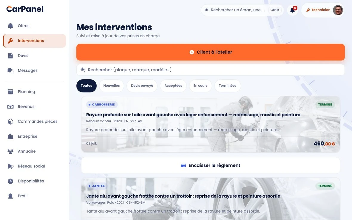 Les interventions dans CarPanel : smart repair, jantes et carrosserie — véhicule, plaque et montant sur chaque dossier.